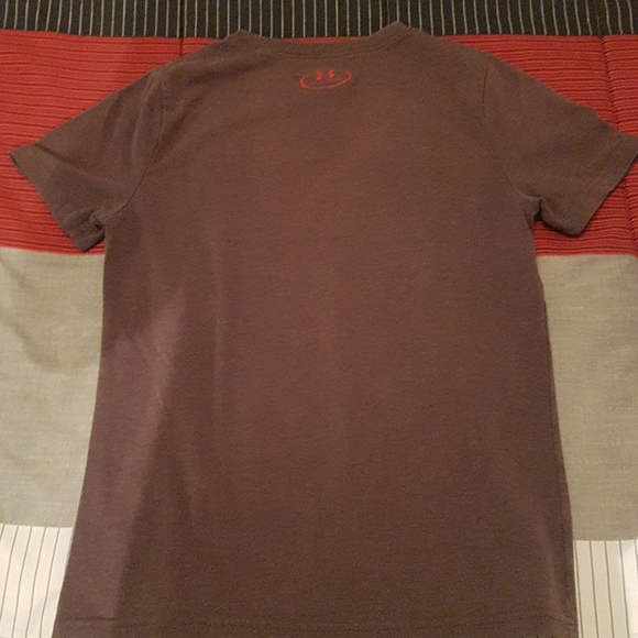 T-shirt - Picture 2 of 2